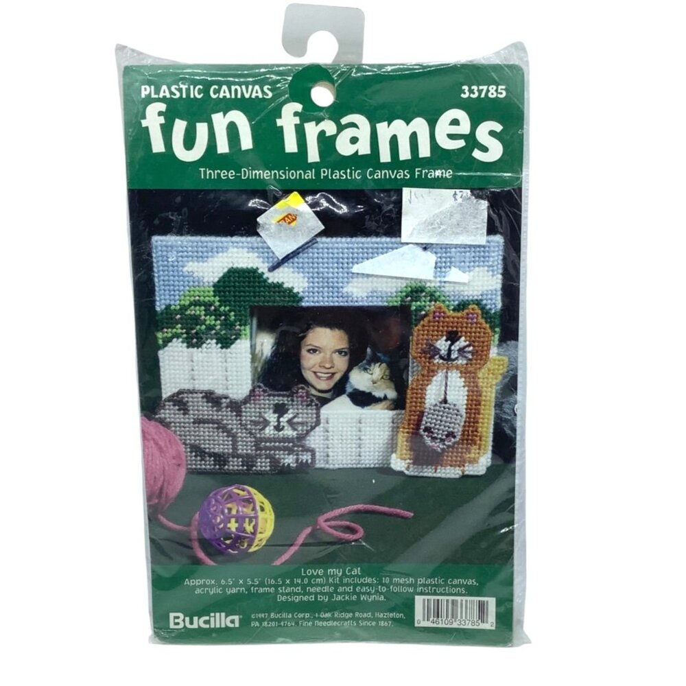 Vtg 1997 Bucilla LOVE MY CAT Fun Picture Frame 3‎ Dimensional Plastic Canvas Kit
